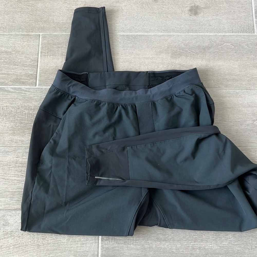Lululemon Surge Hybrid Joggers